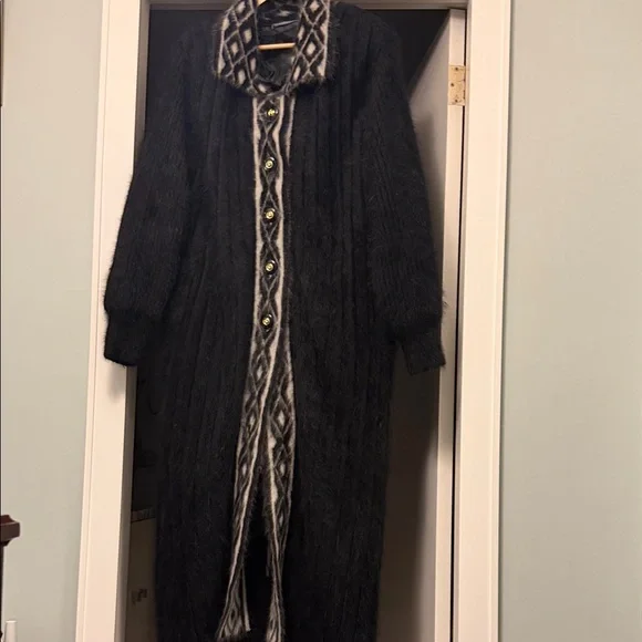 Elegant angora Black Long Sweater Coat size Xl tall